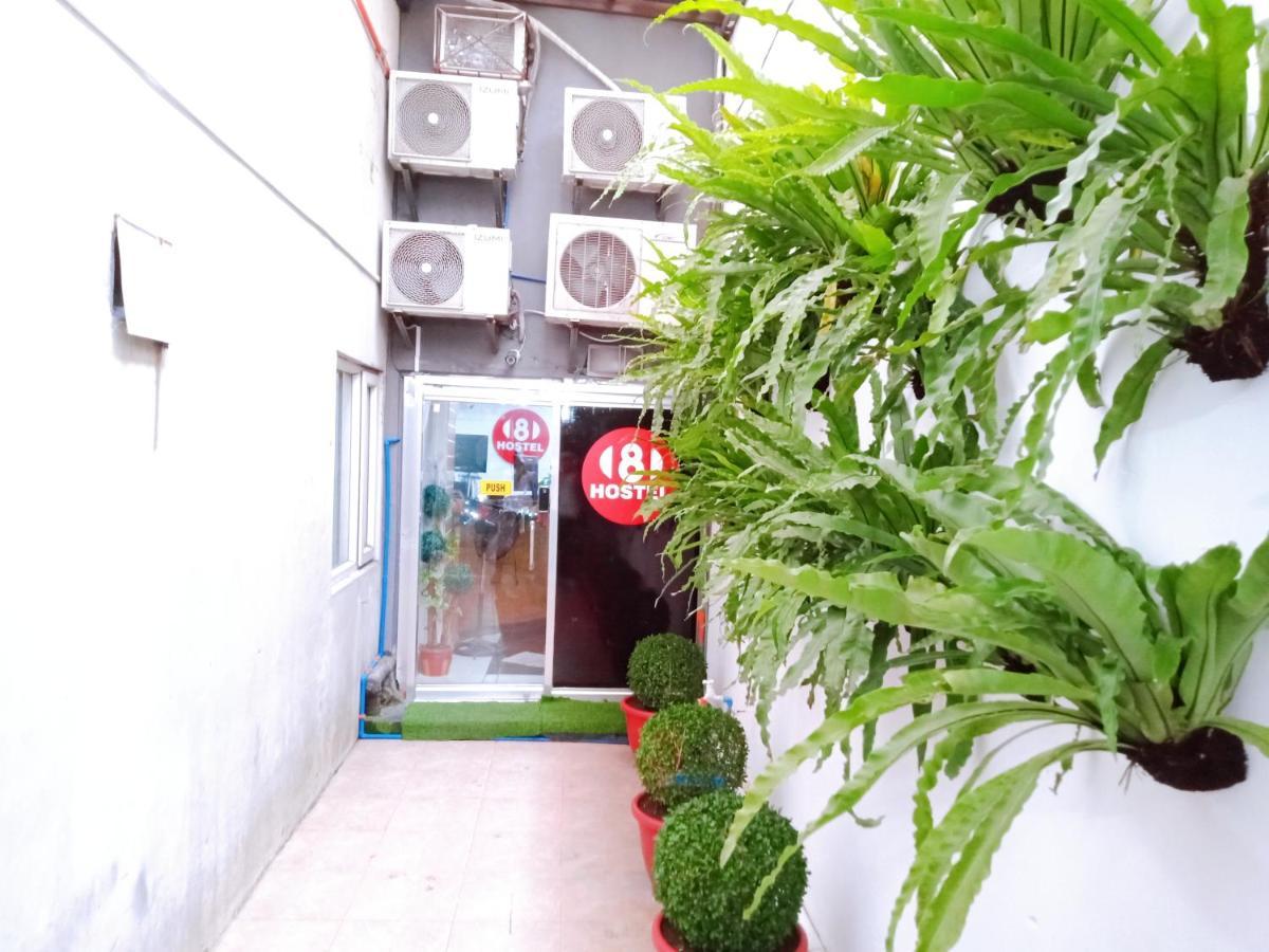 8Hostel 마닐라 외부 사진