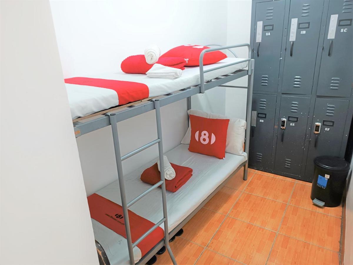 8Hostel 마닐라 외부 사진