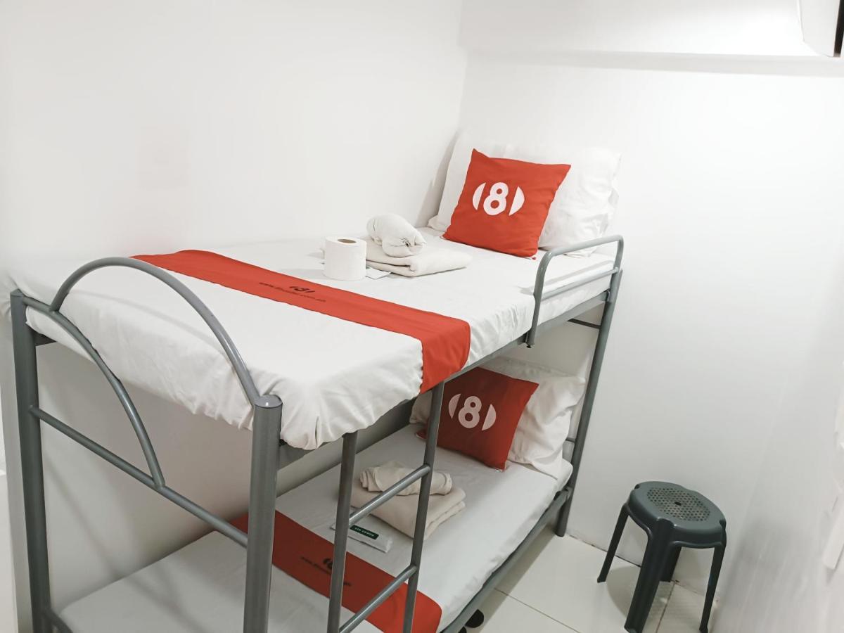 8Hostel 마닐라 외부 사진