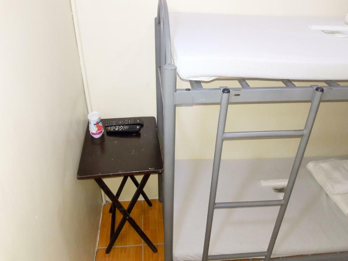 8Hostel 마닐라 외부 사진